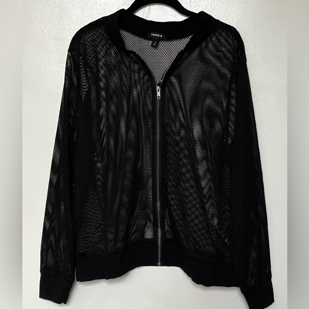 Plus size black mesh zip up